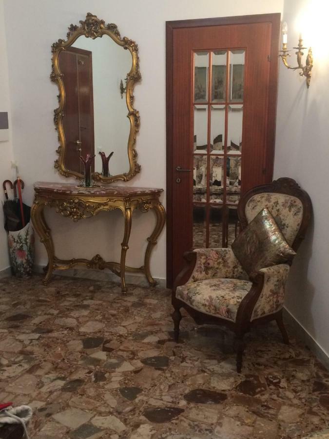 Roma Manuela'S Cozy Guest House Trastevere Extérieur photo